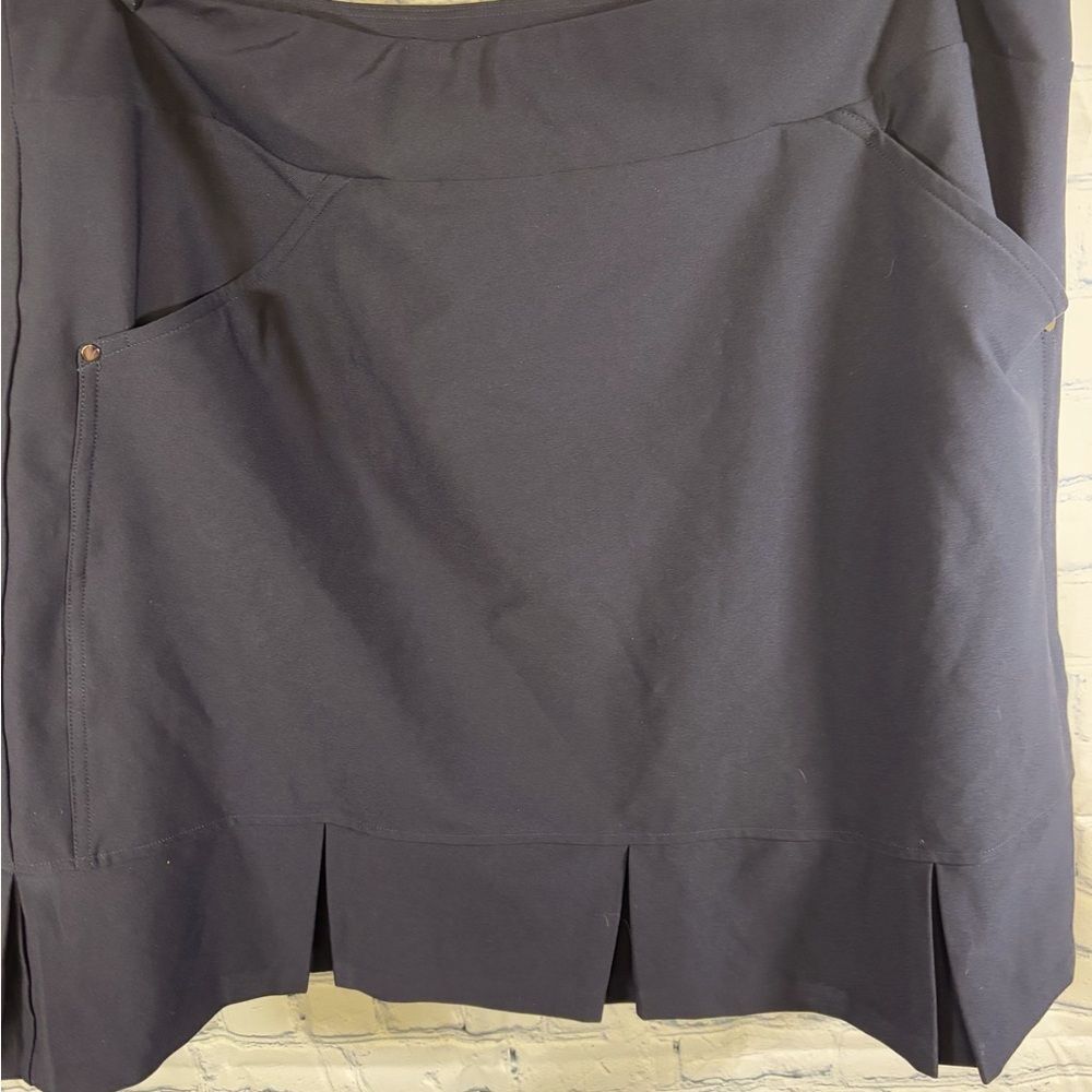 Tail Golf Skort Minimalist Navy Stretch Pleated Center Hem Pockets Pull On 16